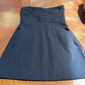 Theory Strapless Medium Fitted dress